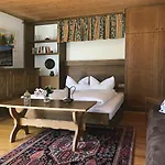 Apartmenthaus Jagdhof
