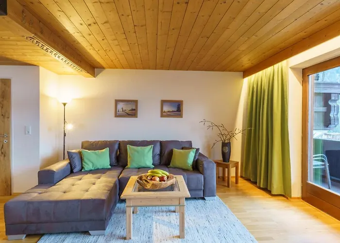 Apartmenthaus Jagdhof 리스바이제필드